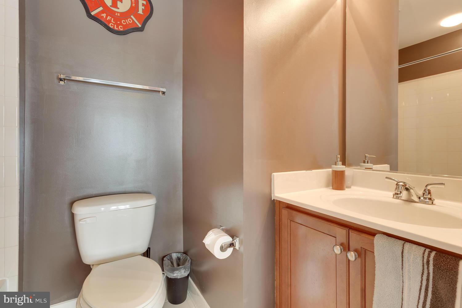 POWELLS RUN VILLAGE - Residential