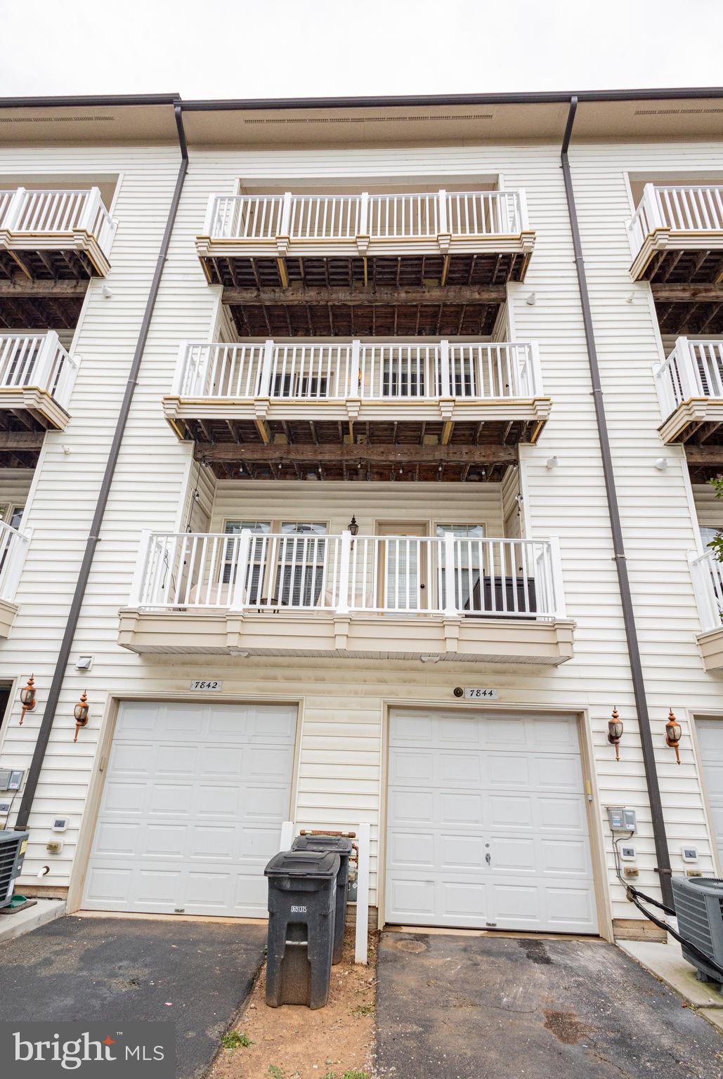 MADISON CRESCENT CONDOMINIUM - Residential