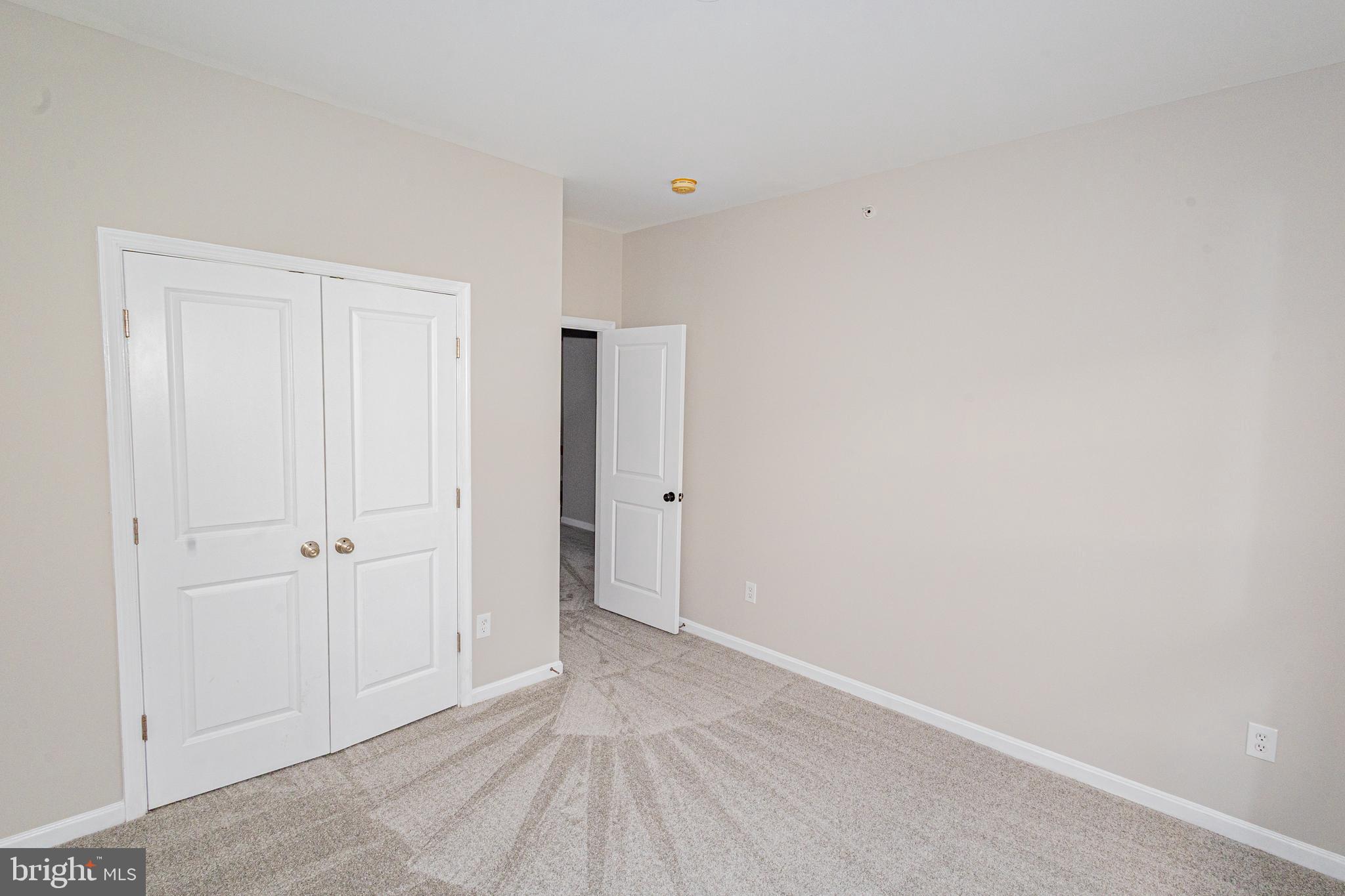 MADISON CRESCENT CONDOMINIUM - Residential