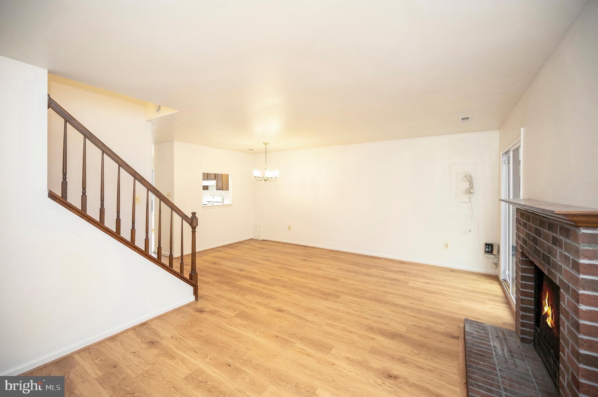 VILLAGES OF SALEM STATION - Residential