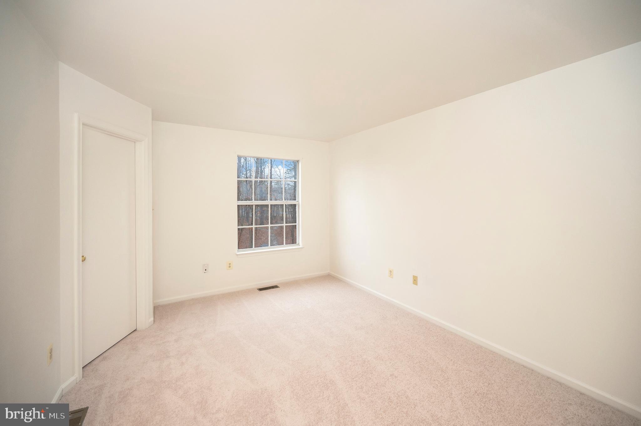 VILLAGES OF SALEM STATION - Residential