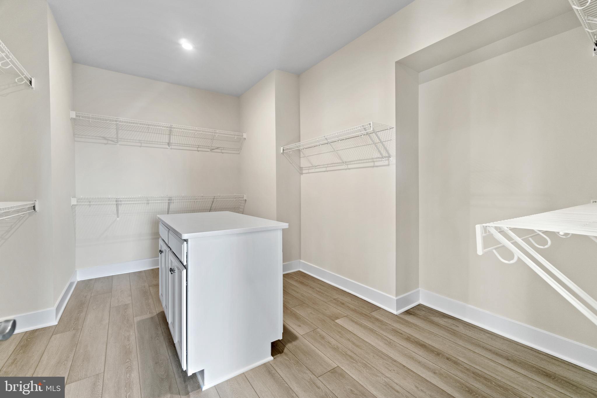 SUNSTONE PRESERVE - Residential