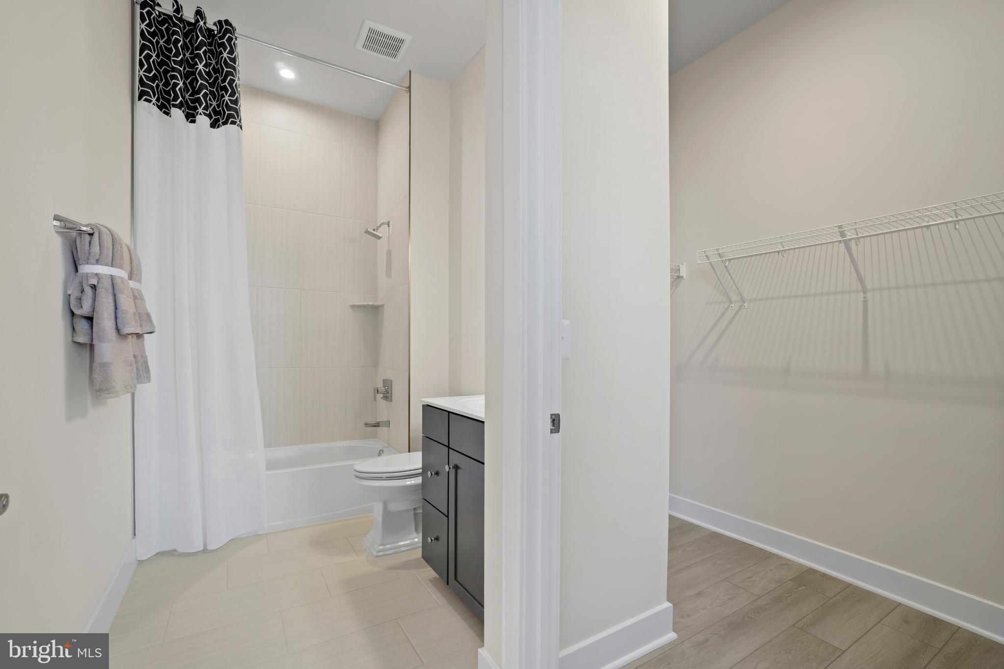 SUNSTONE PRESERVE - Residential