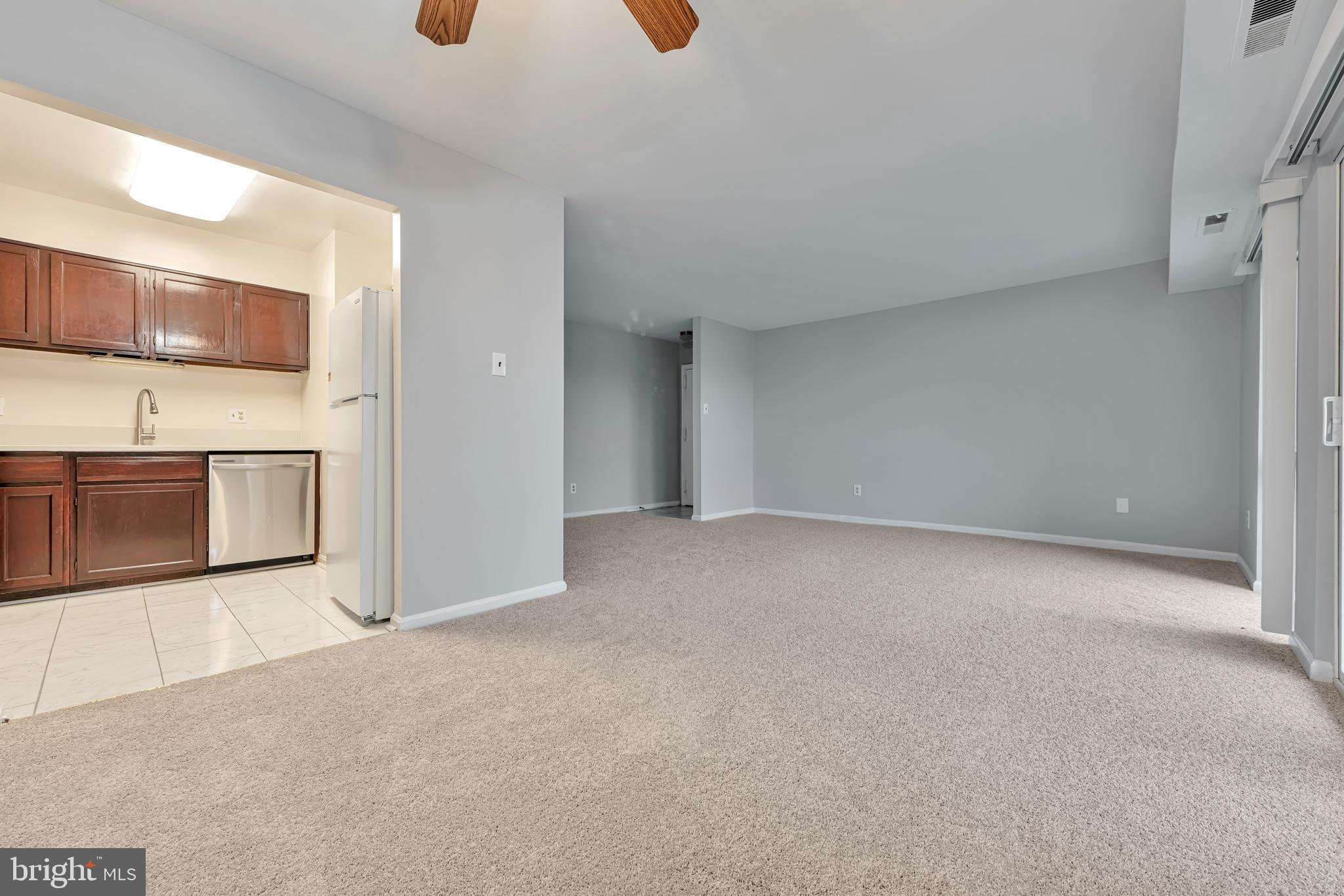 EDSALL BLUFF - Residential Lease