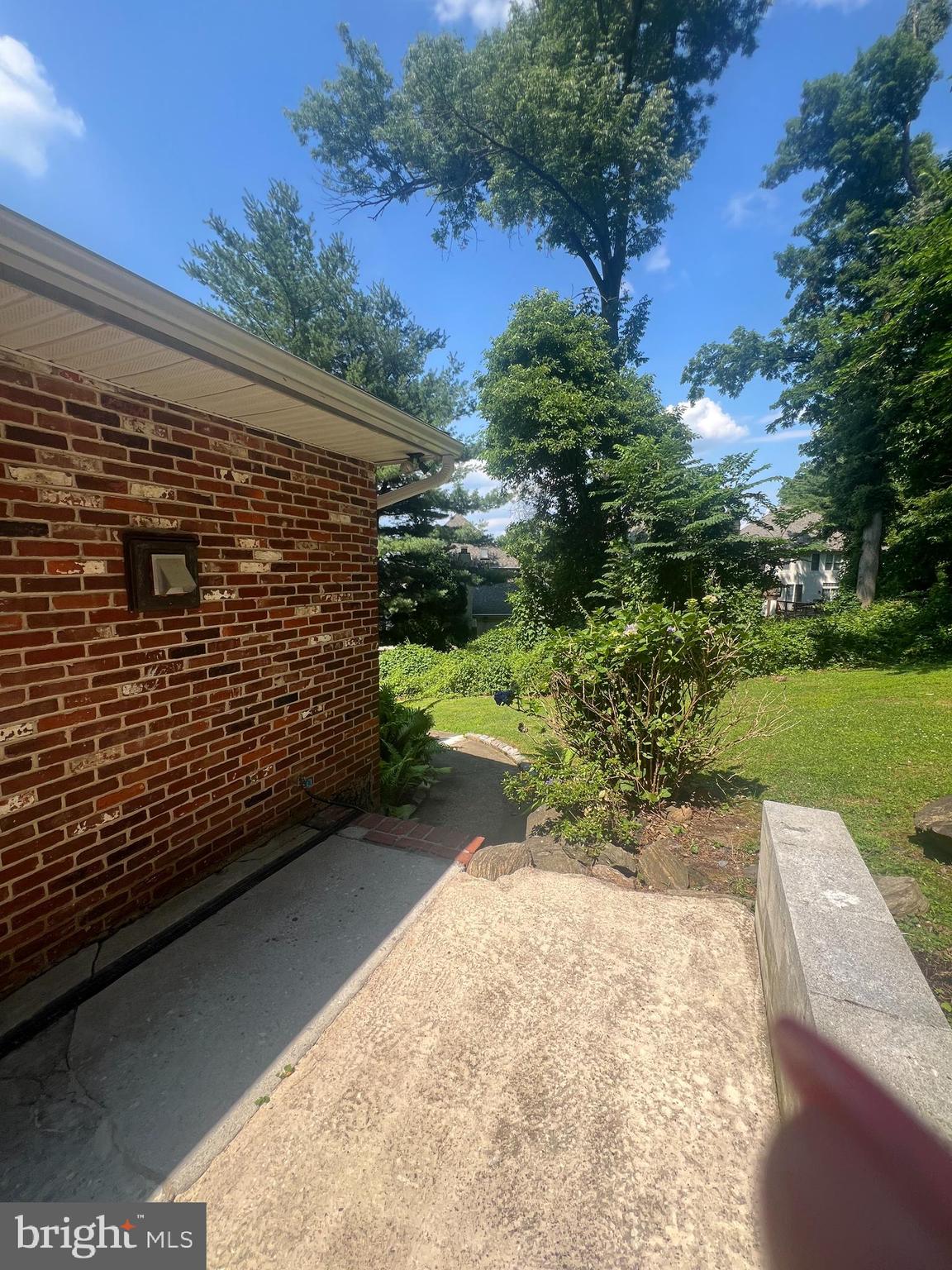 361 SPRING GARDEN STREET