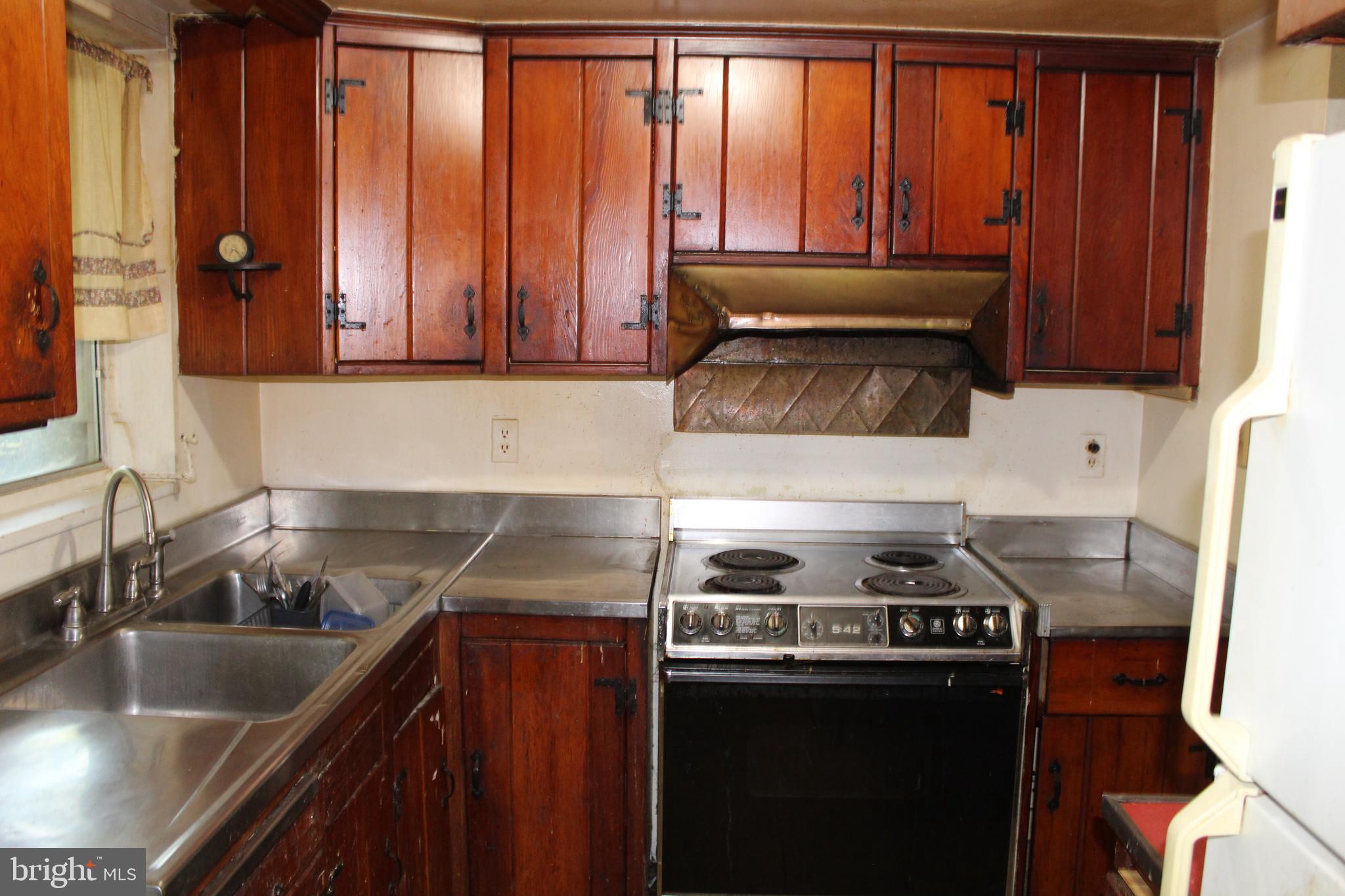 WESTMORELAND FRUIT FARM - Residential