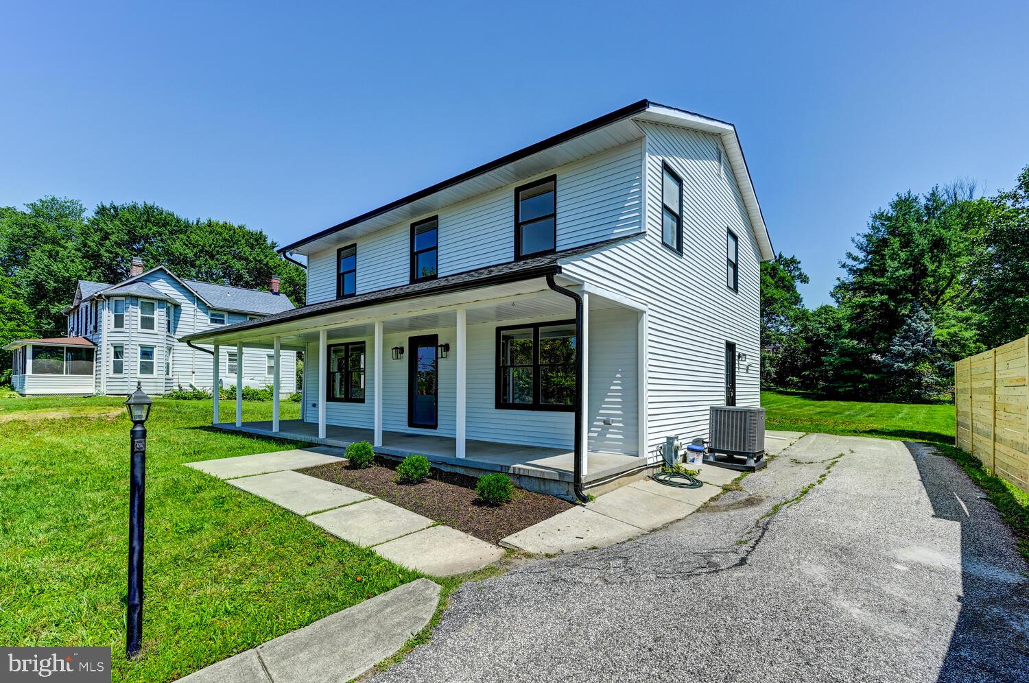 128 LINCOLN AVENUE