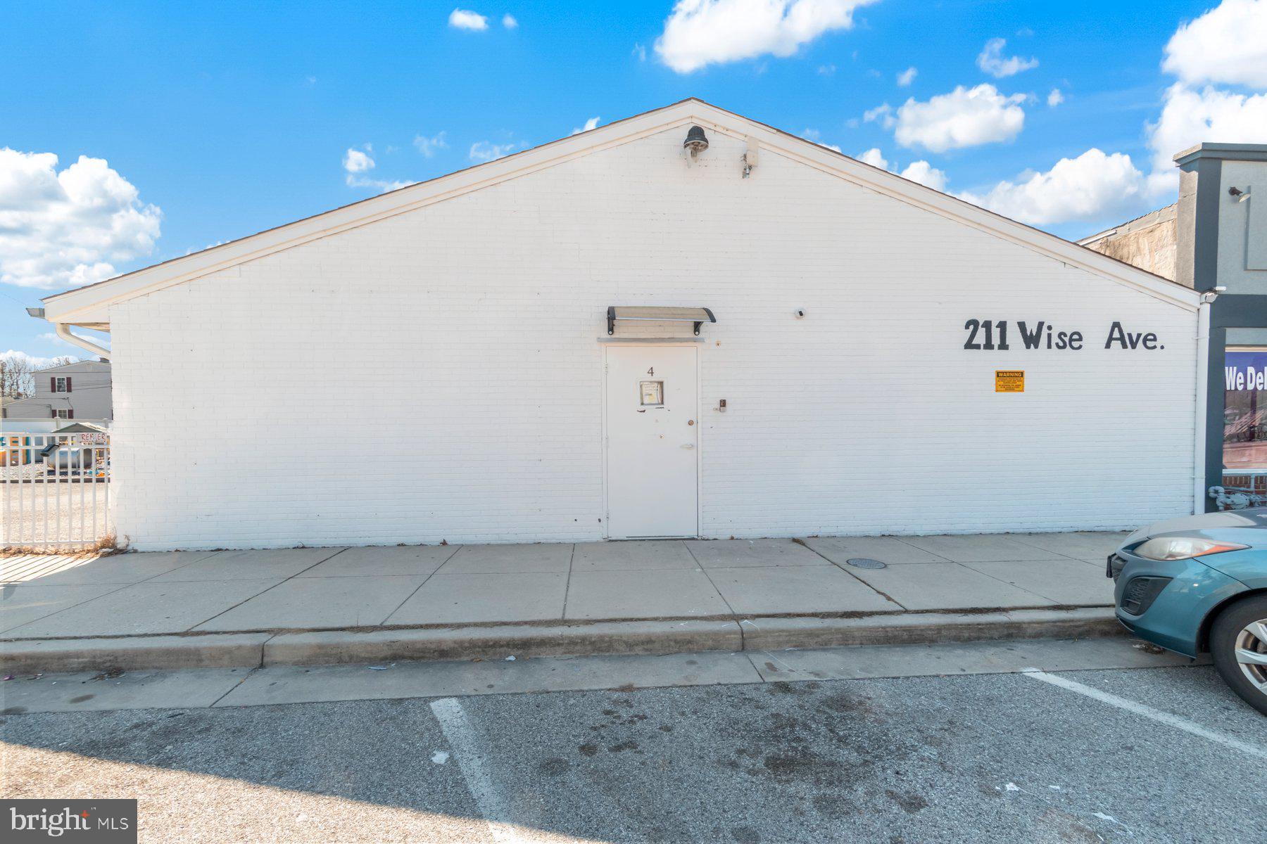 INVERNESS - Commercial Sale