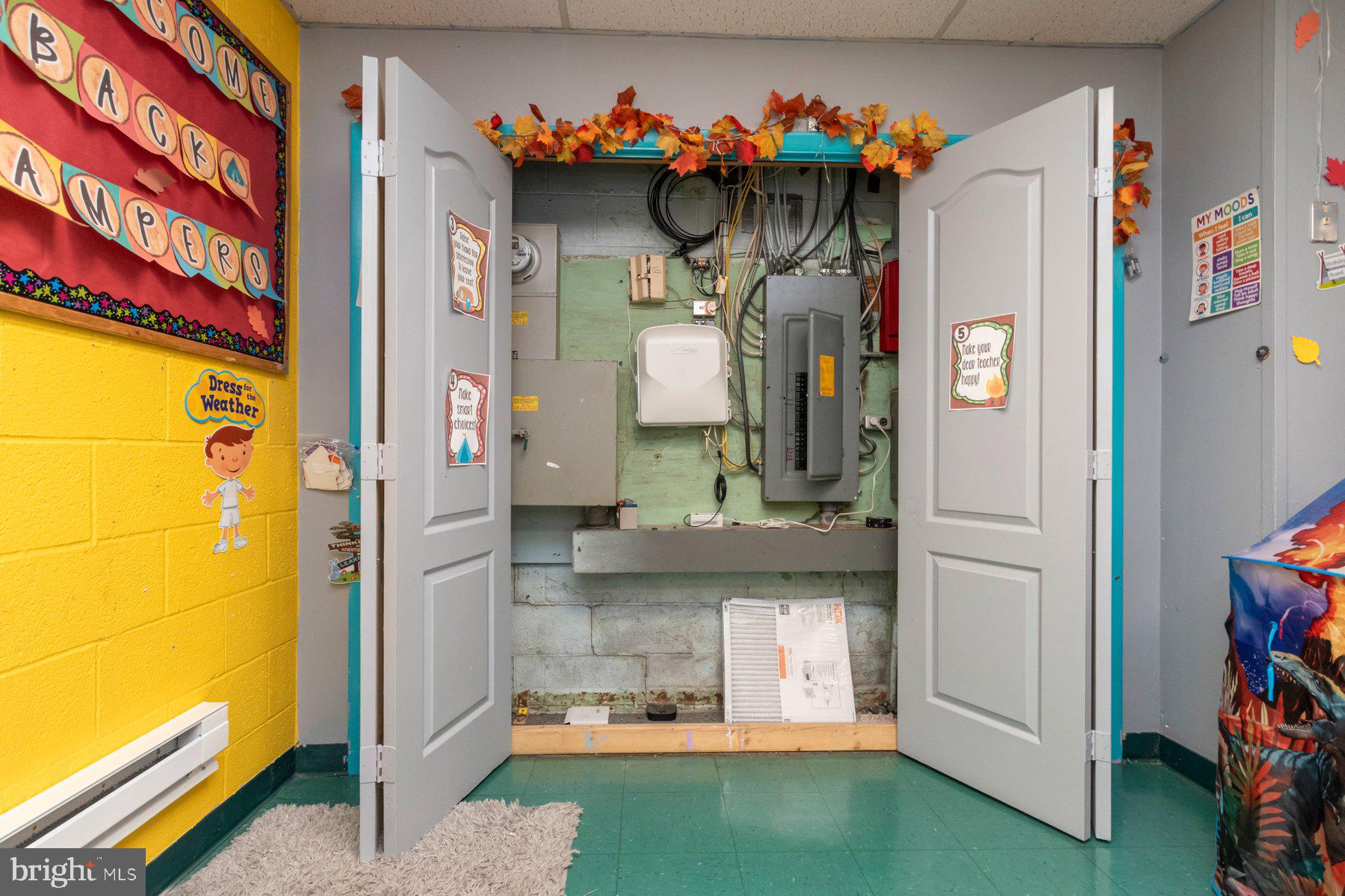 INVERNESS - Commercial Sale