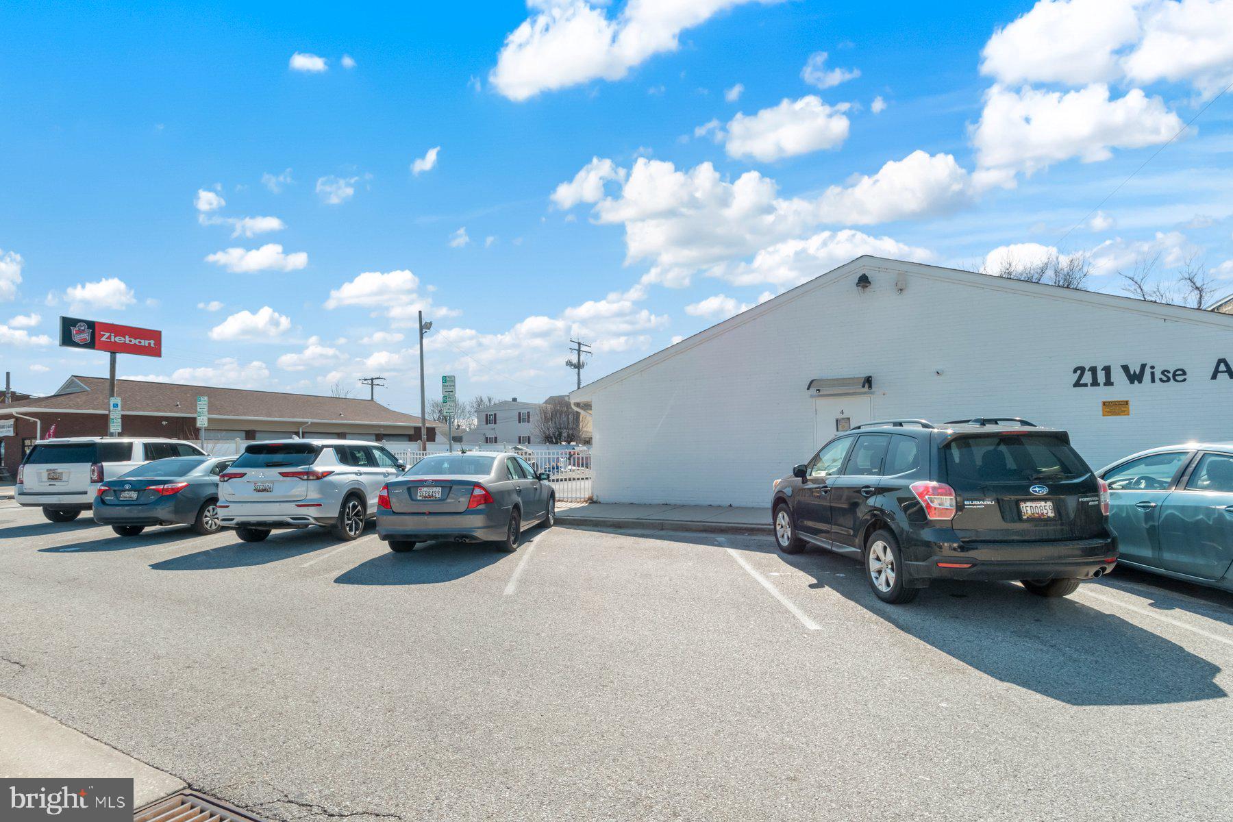 INVERNESS - Commercial Sale