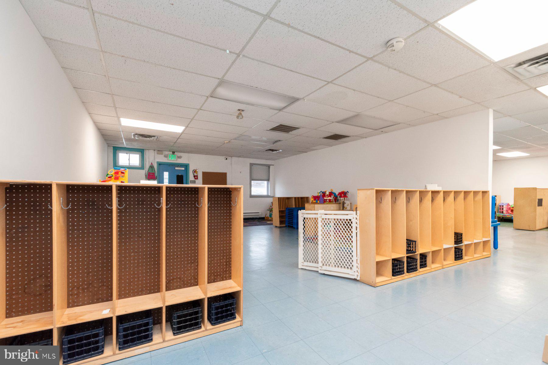 INVERNESS - Commercial Sale