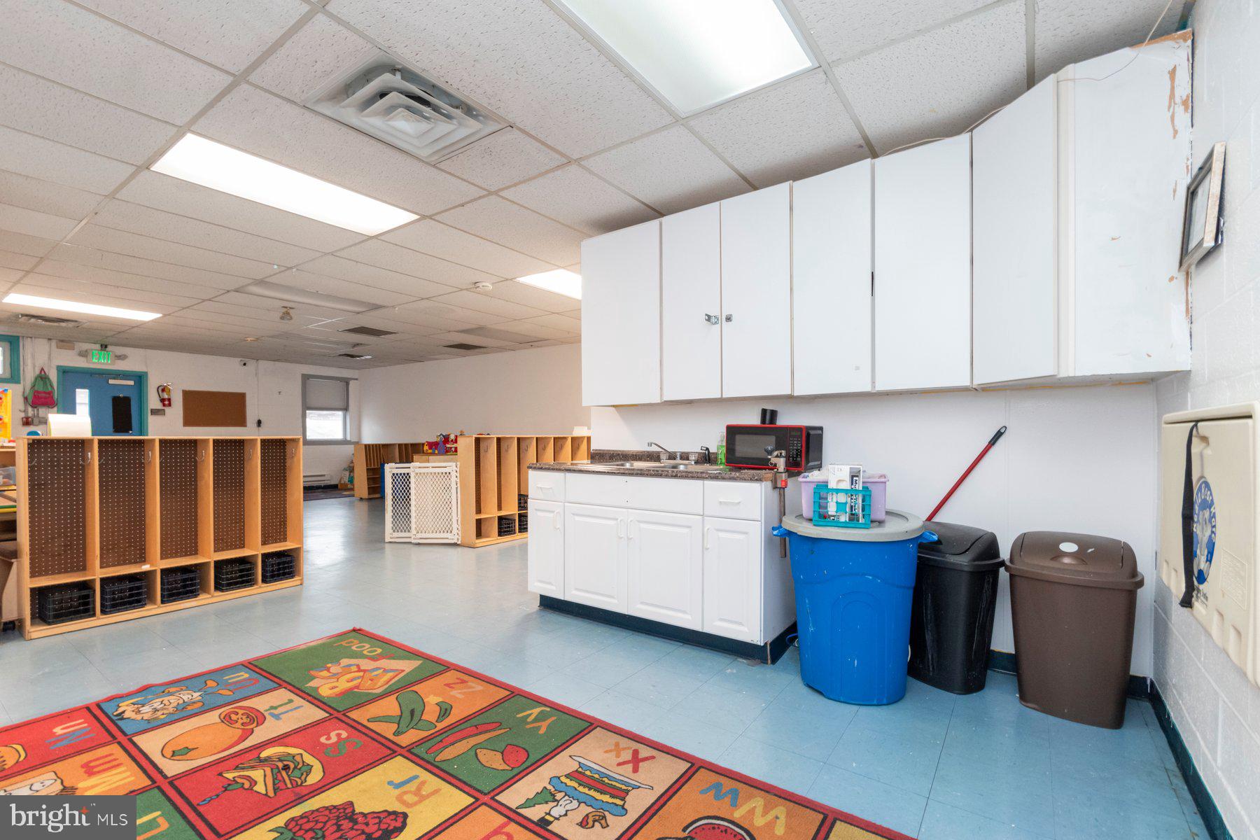 INVERNESS - Commercial Sale