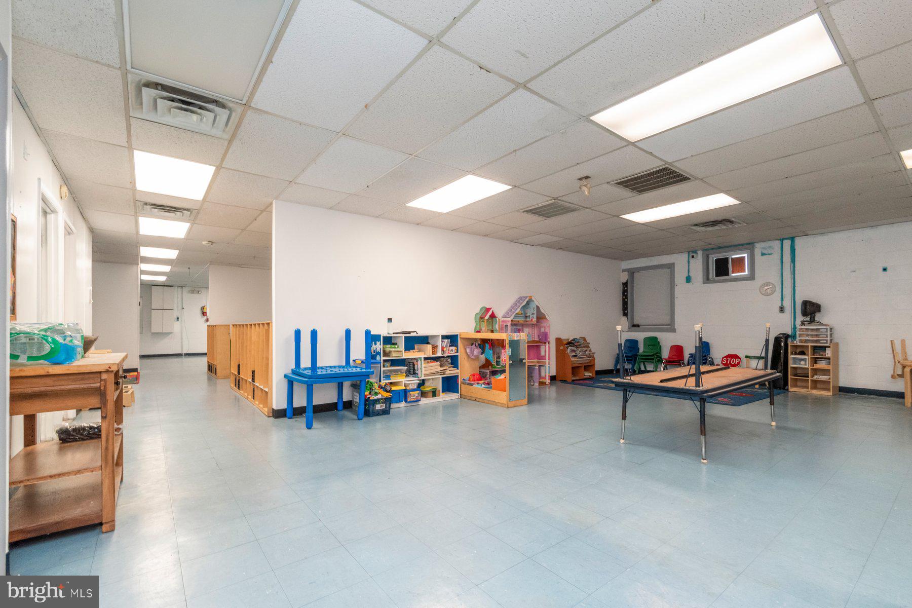 INVERNESS - Commercial Sale