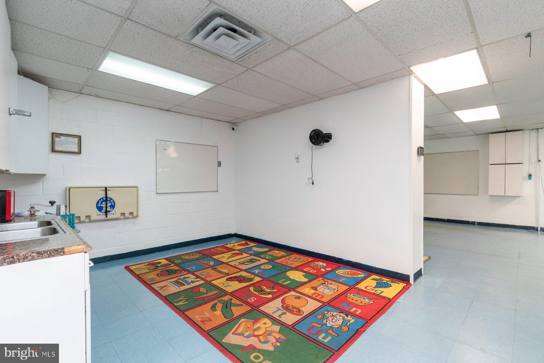 INVERNESS - Commercial Sale