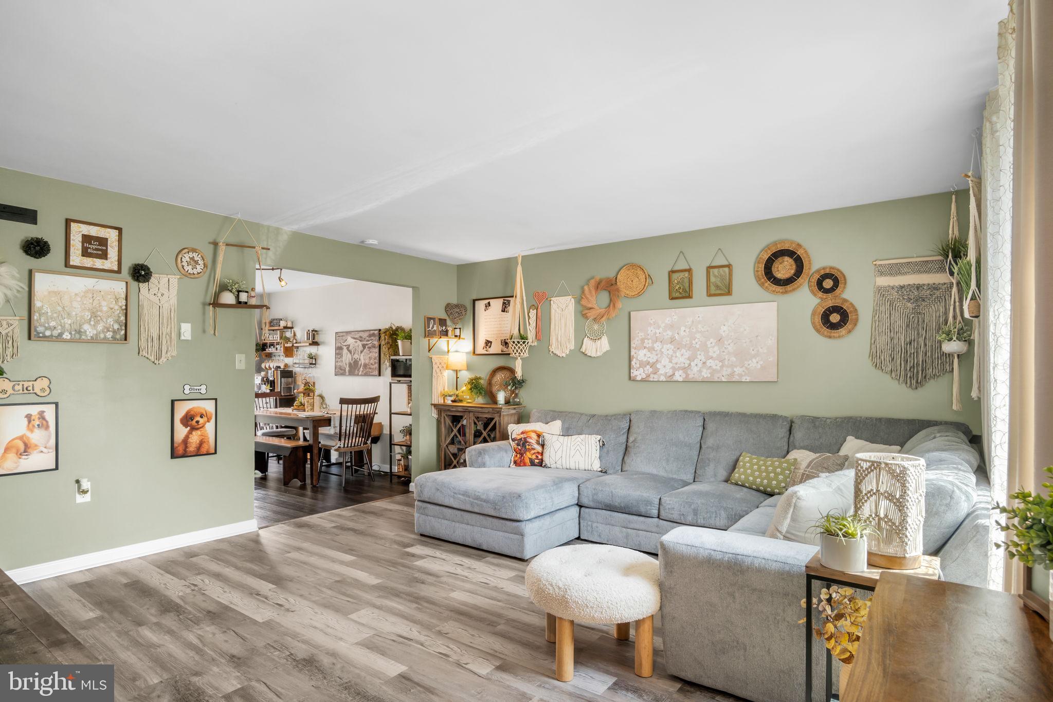 167 WHITE DOGWOOD DRIVE