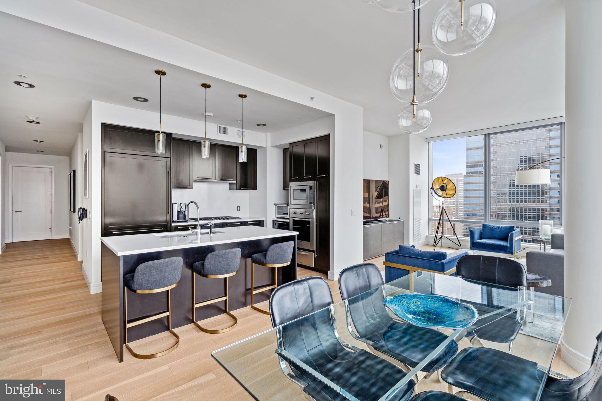 RITTENHOUSE SQUARE - Residential