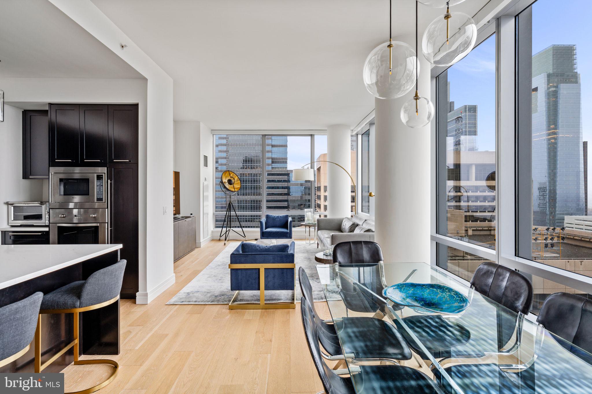 RITTENHOUSE SQUARE - Residential