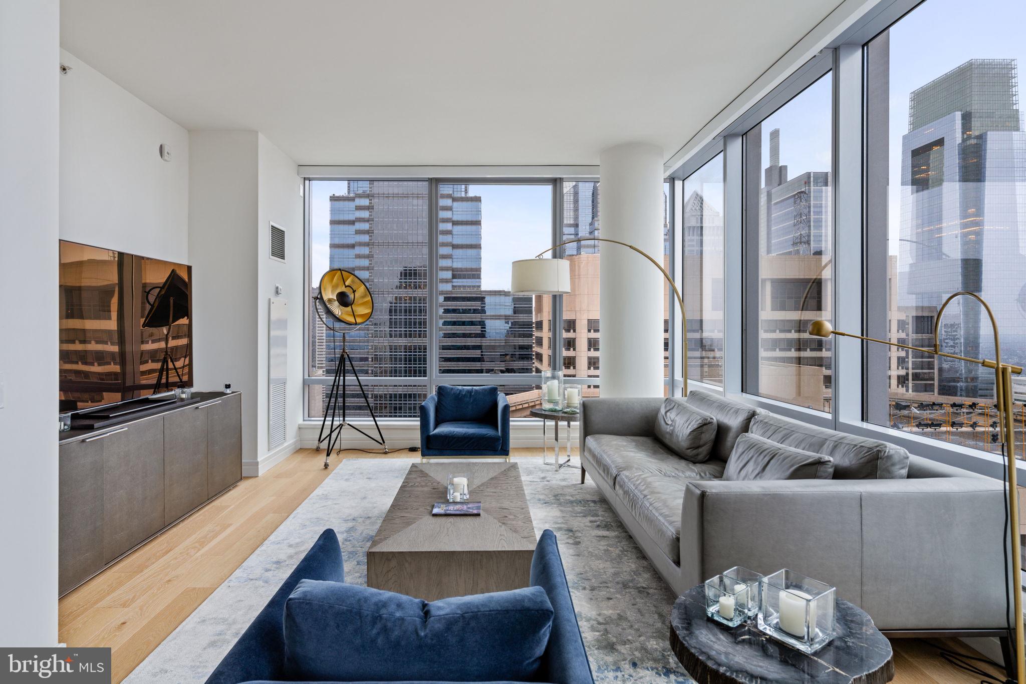 RITTENHOUSE SQUARE - Residential