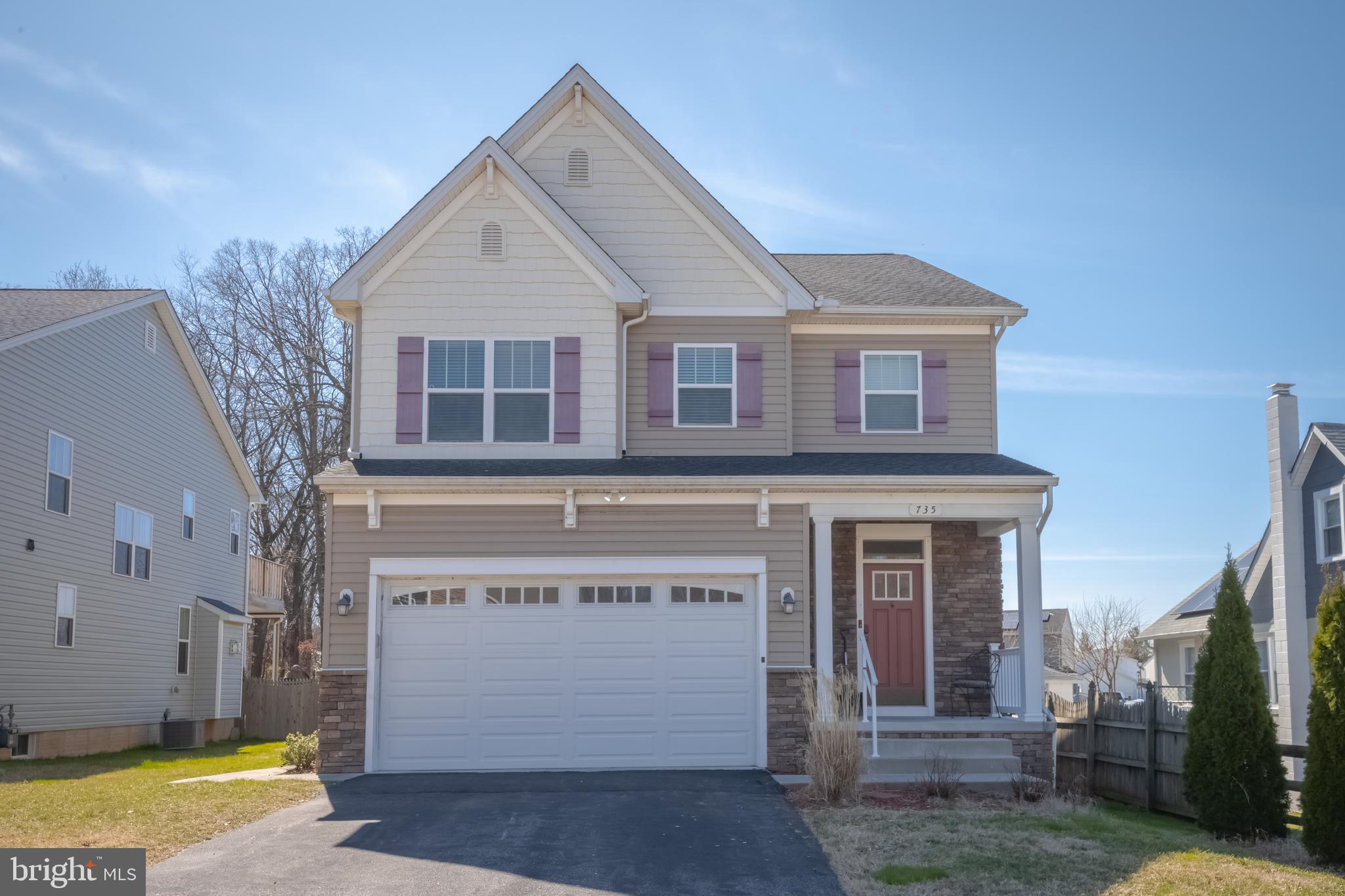 ESSEX/MIDDLE RIVER - Residential