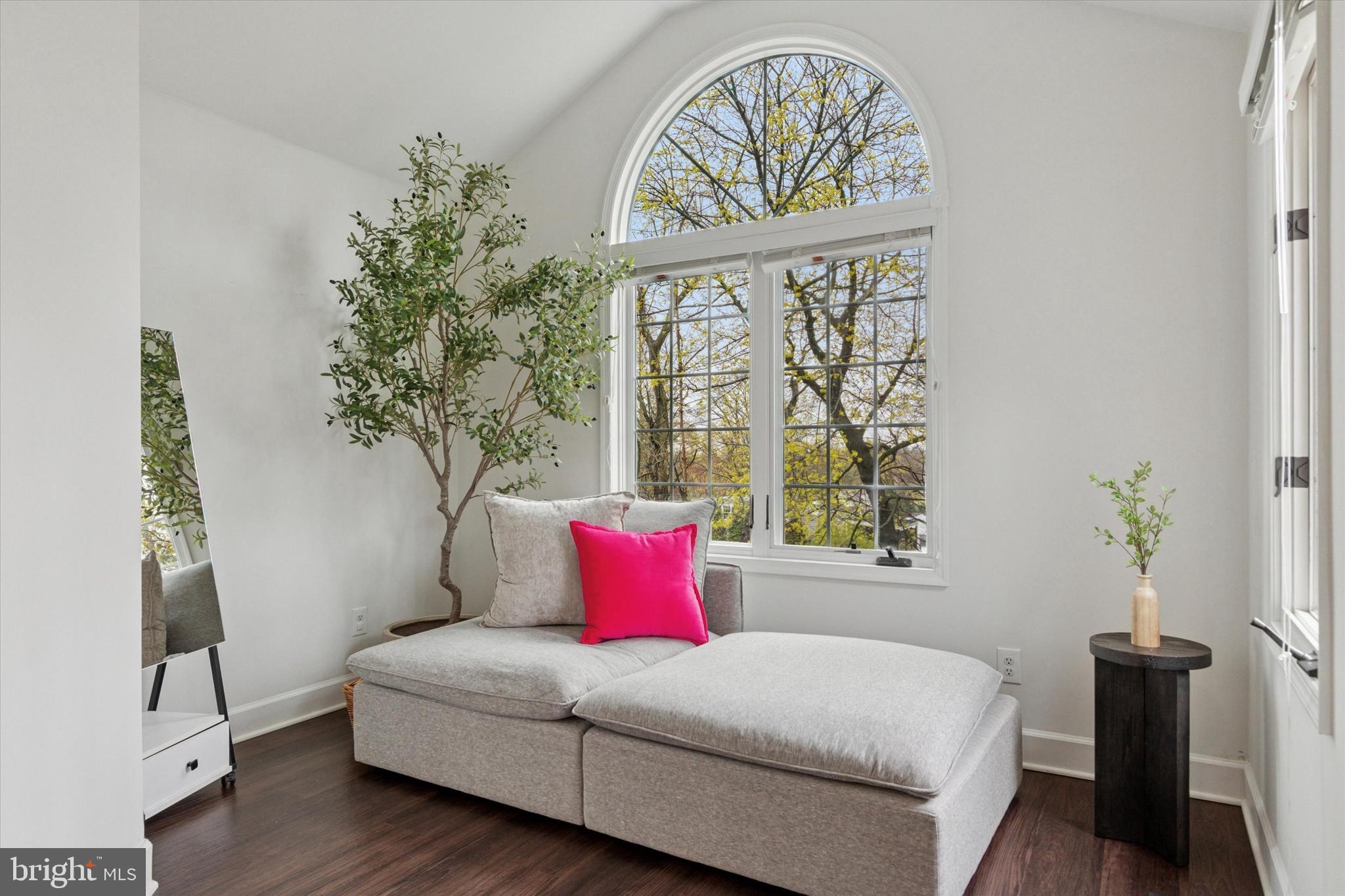 GLEN ARBOR - Residential