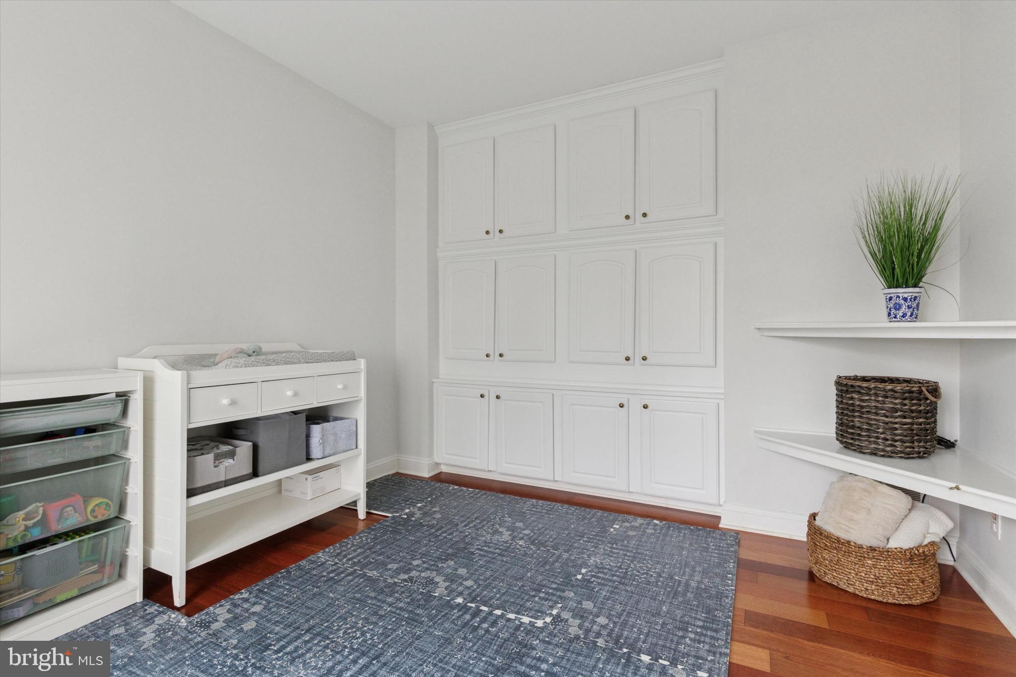 GLEN ARBOR - Residential