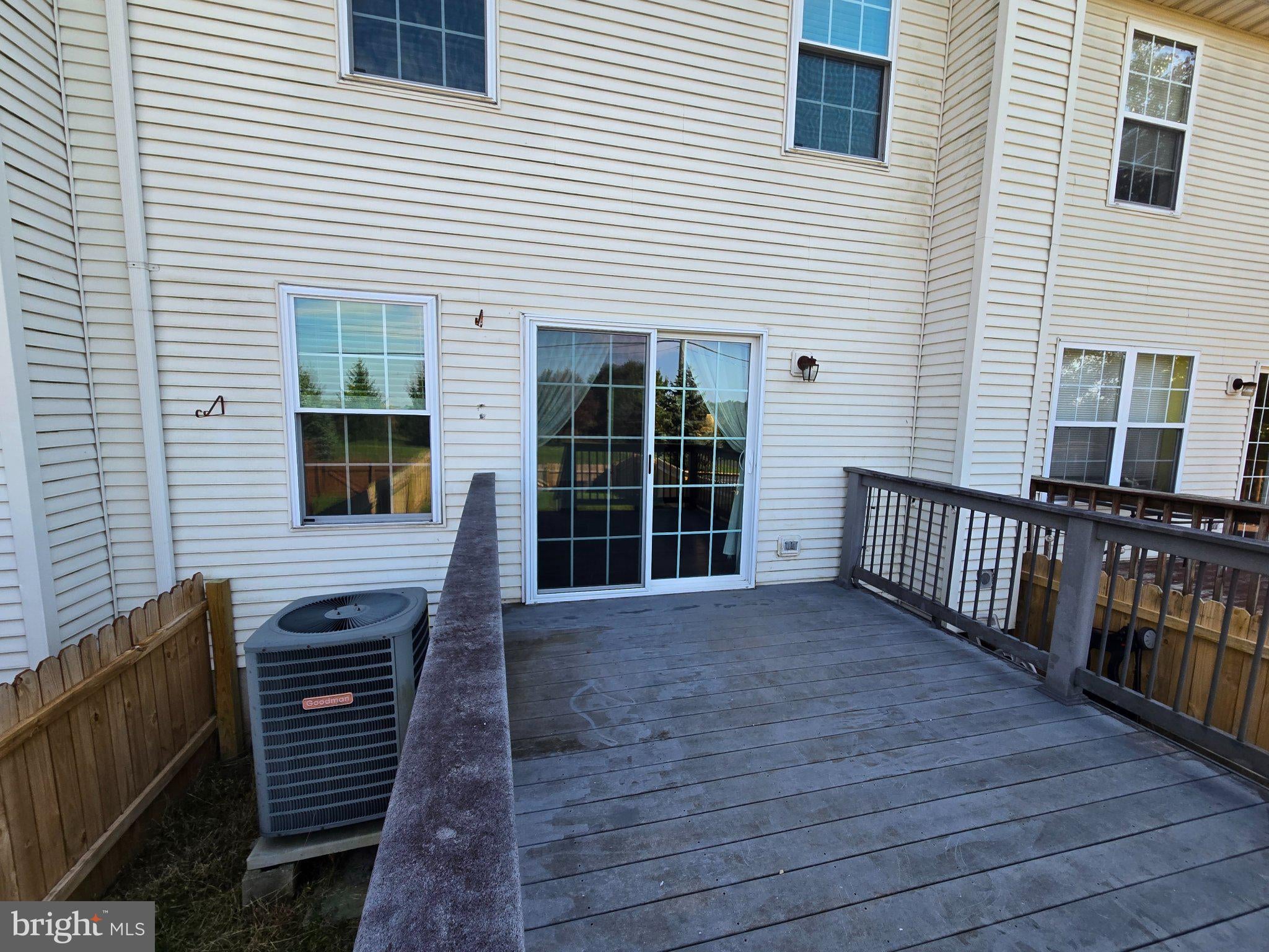 804 DOGWOOD LANE
