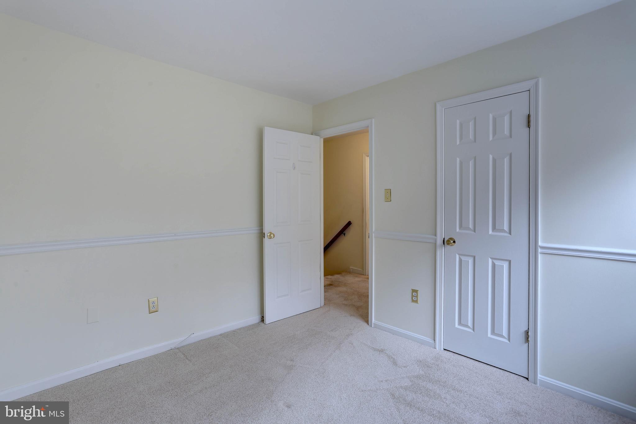 KING CHARLES COMMONS - Residential