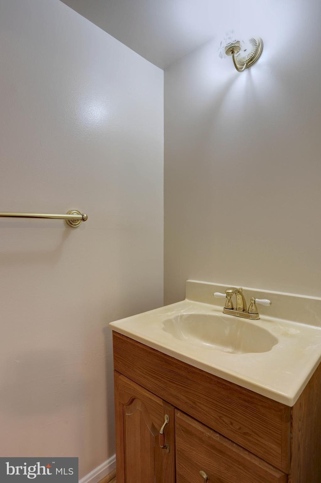 KING CHARLES COMMONS - Residential