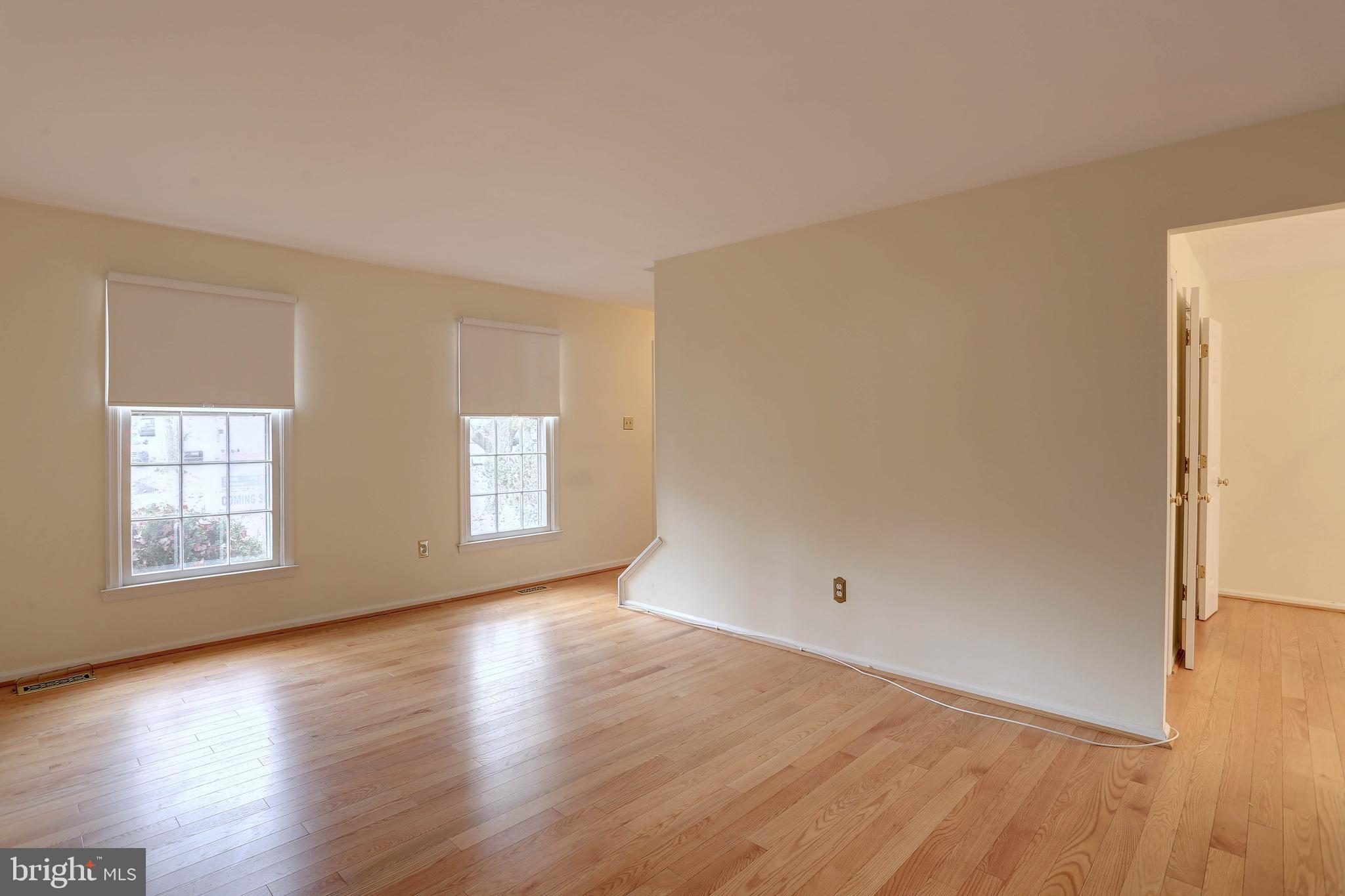 KING CHARLES COMMONS - Residential