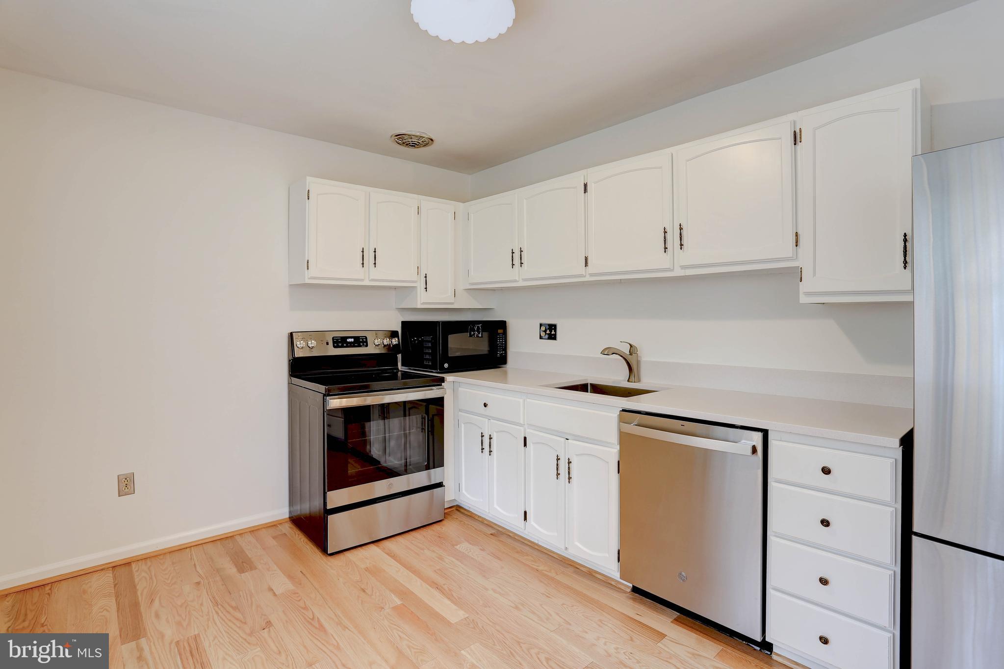 KING CHARLES COMMONS - Residential