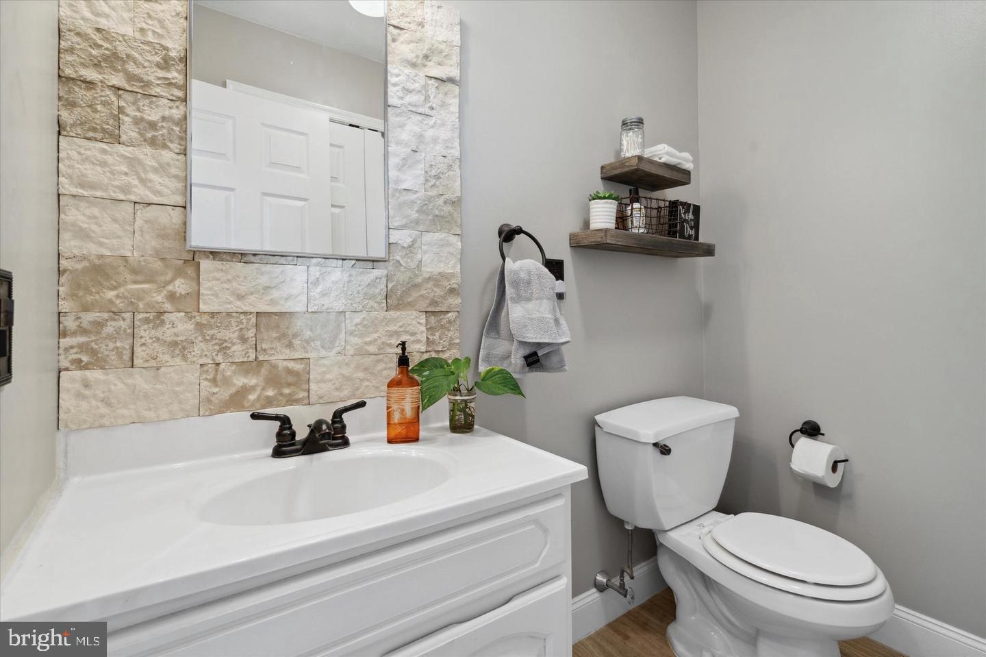 HAWTHORNE - Residential