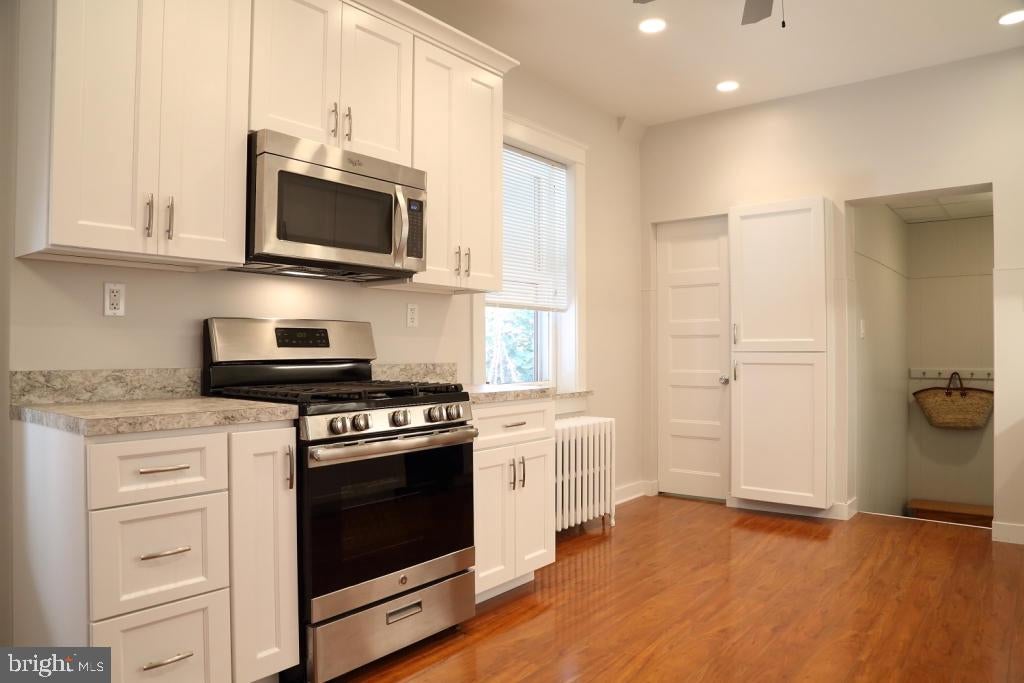 LANCASTER - Residential