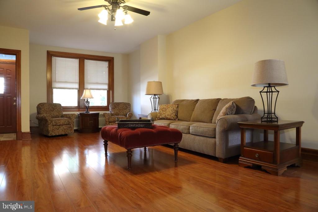 LANCASTER - Residential