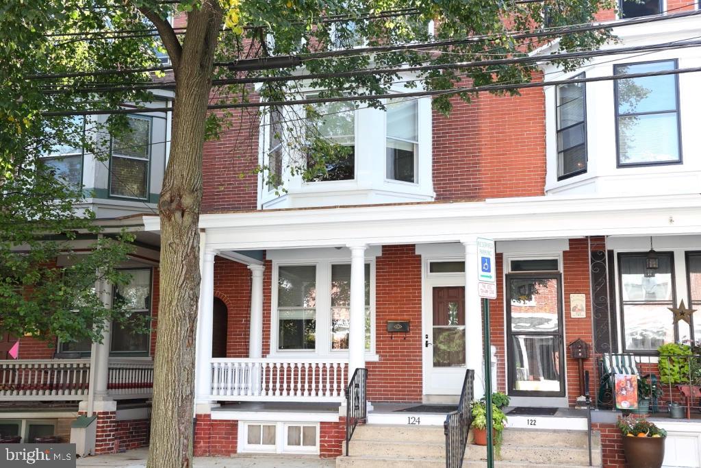 LANCASTER - Residential