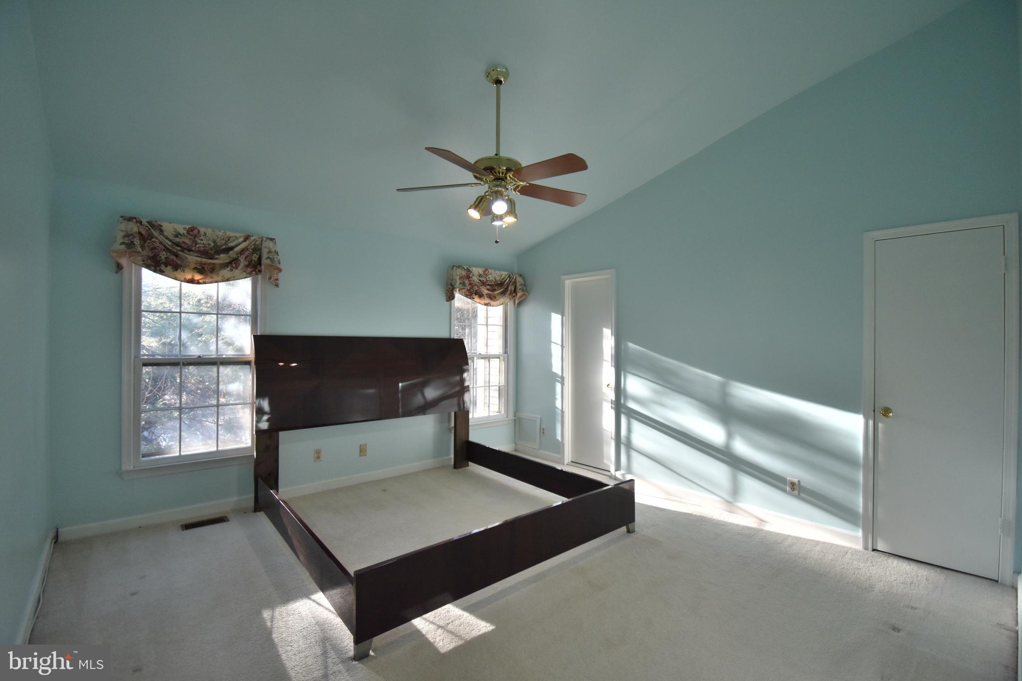 TANGLEWOOD - Residential