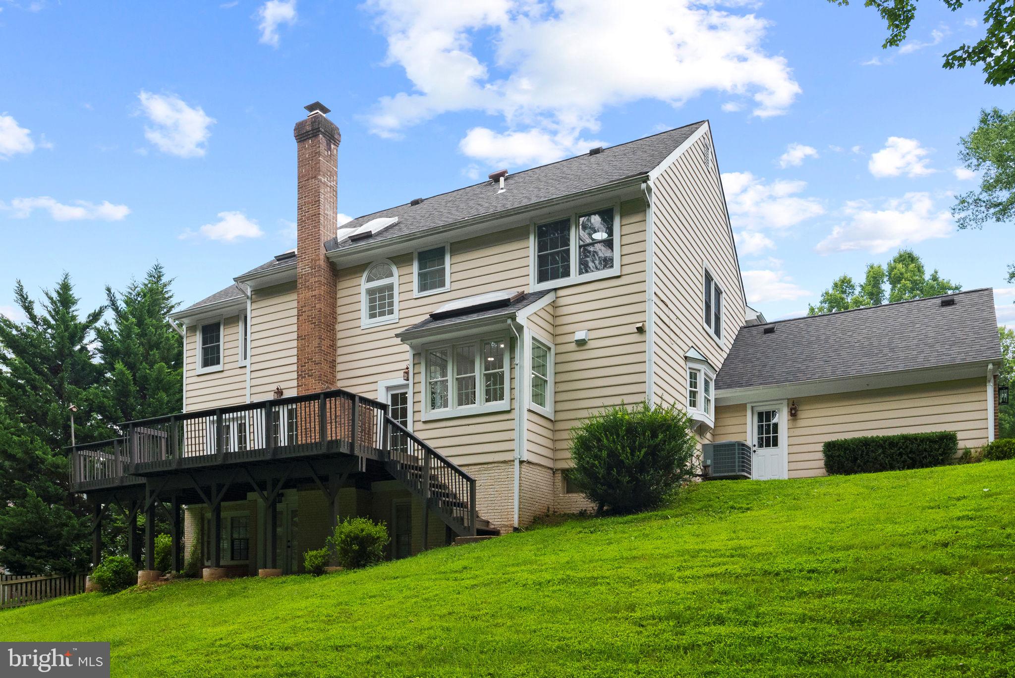 LANGLEY OAKS - Residential Lease