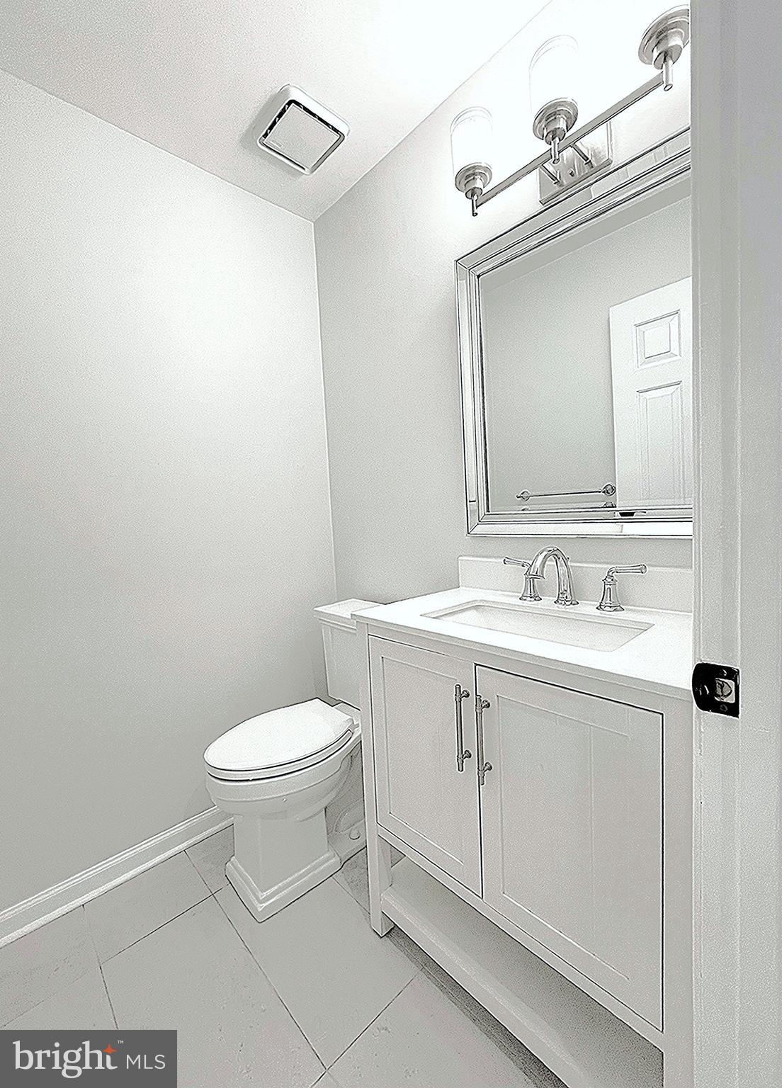 LANGLEY OAKS - Residential Lease