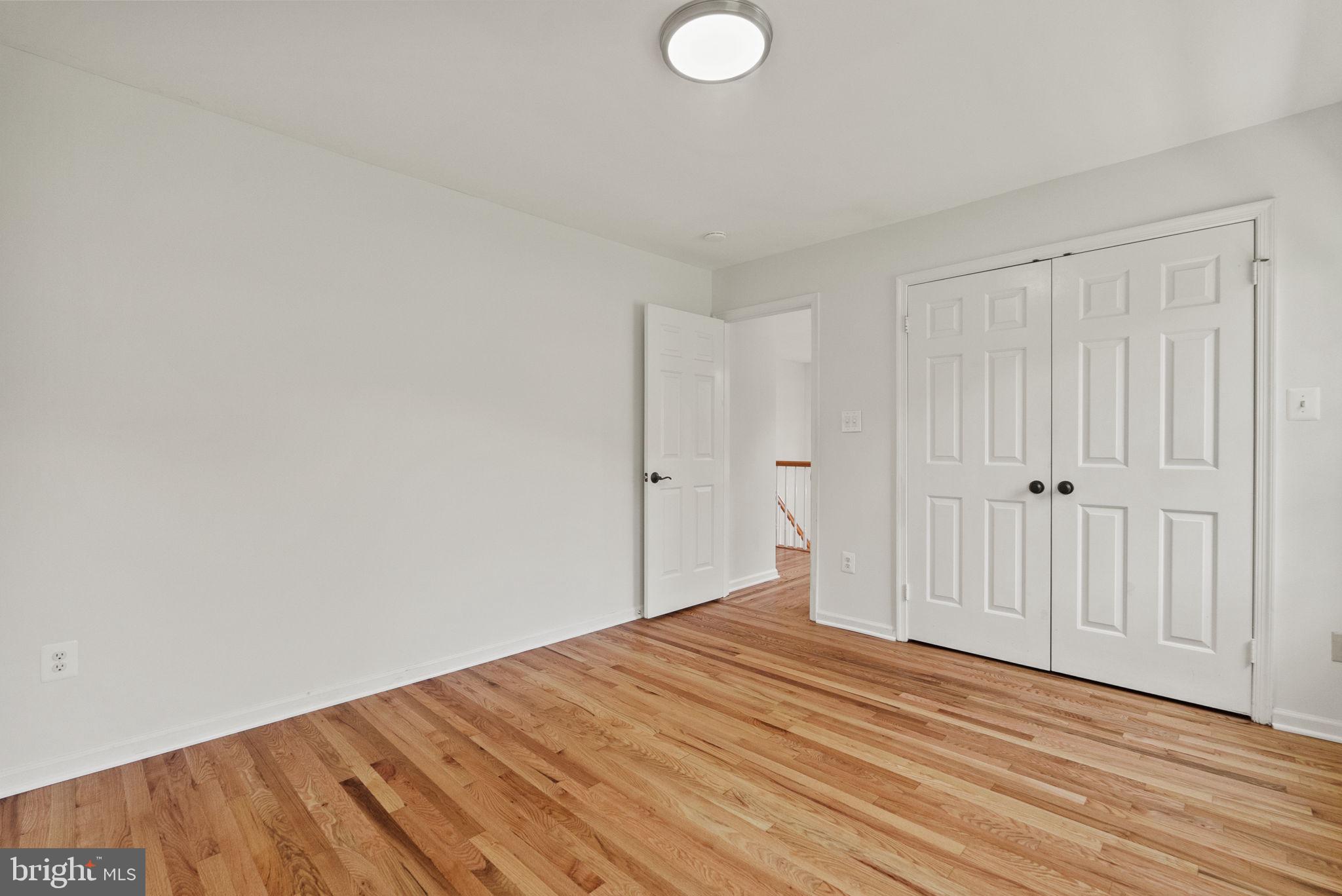 LANGLEY OAKS - Residential Lease