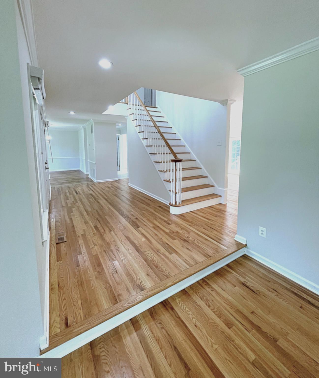 LANGLEY OAKS - Residential Lease