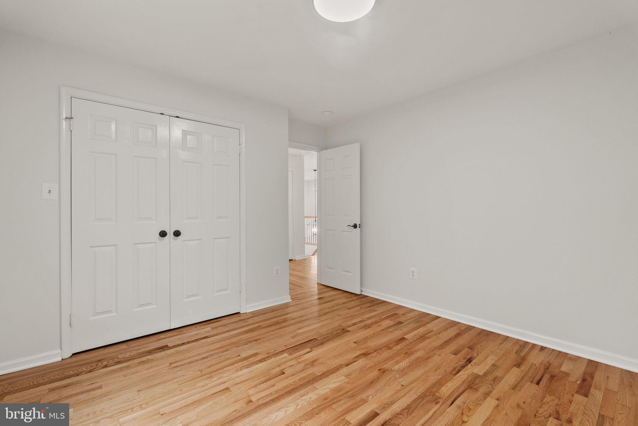 LANGLEY OAKS - Residential Lease