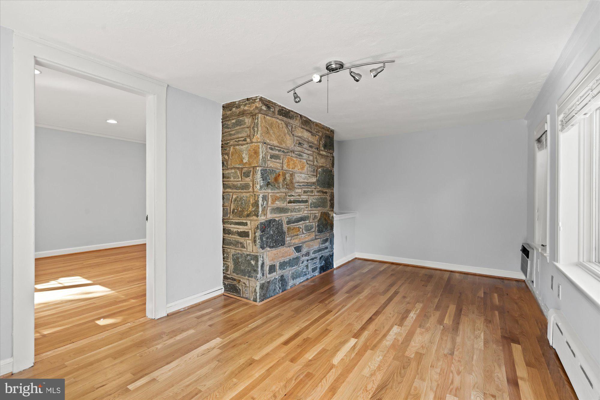 SUMNER - Residential