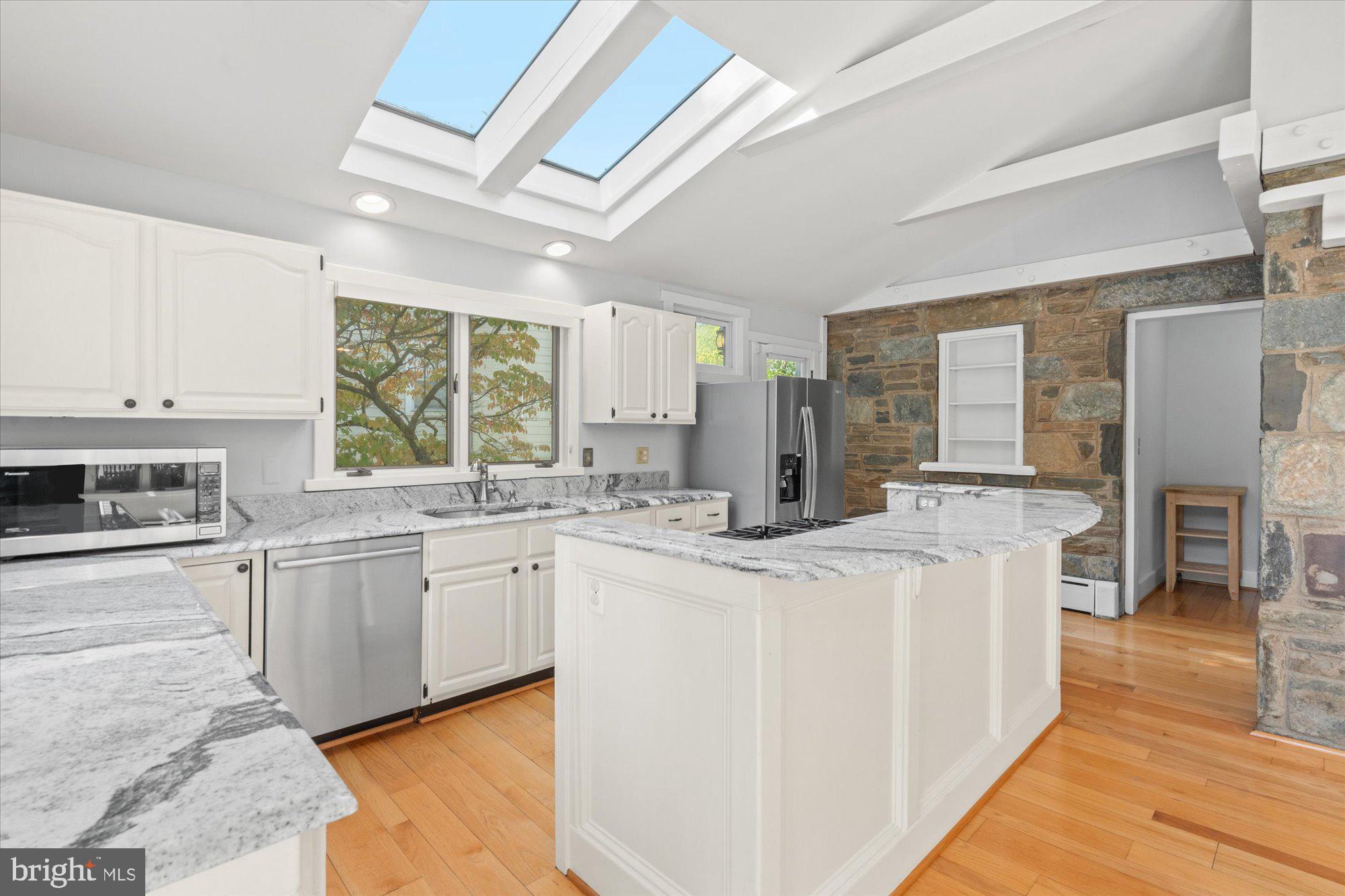 SUMNER - Residential