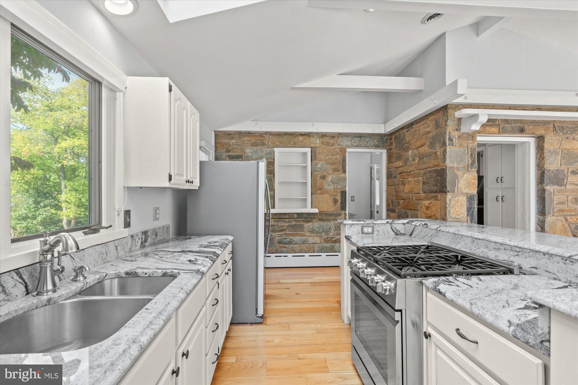 SUMNER - Residential