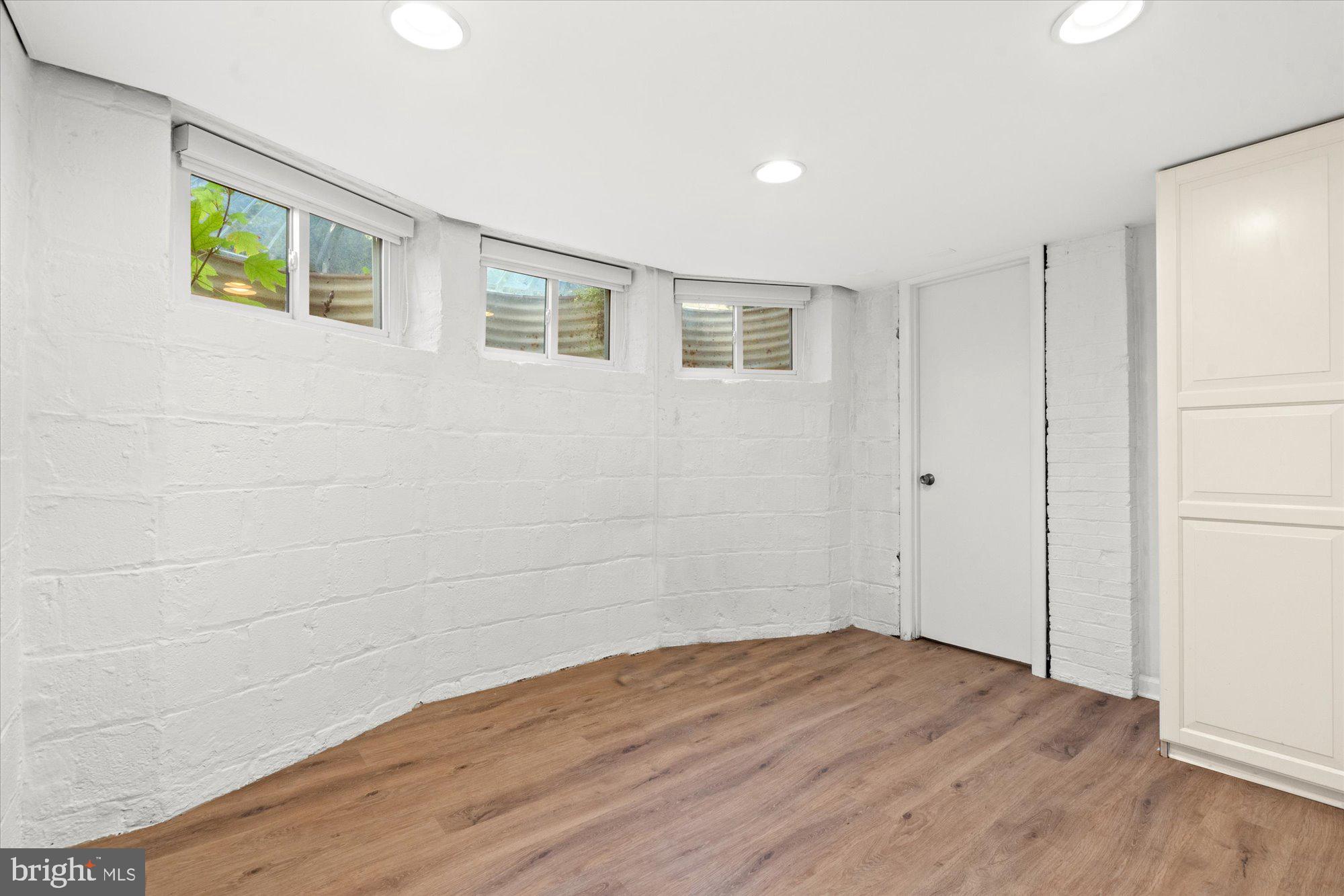 SUMNER - Residential