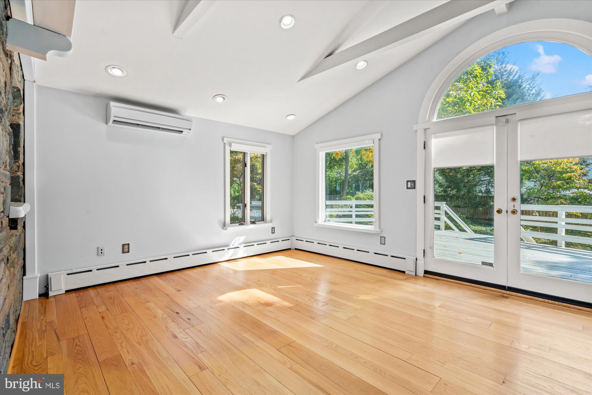 SUMNER - Residential