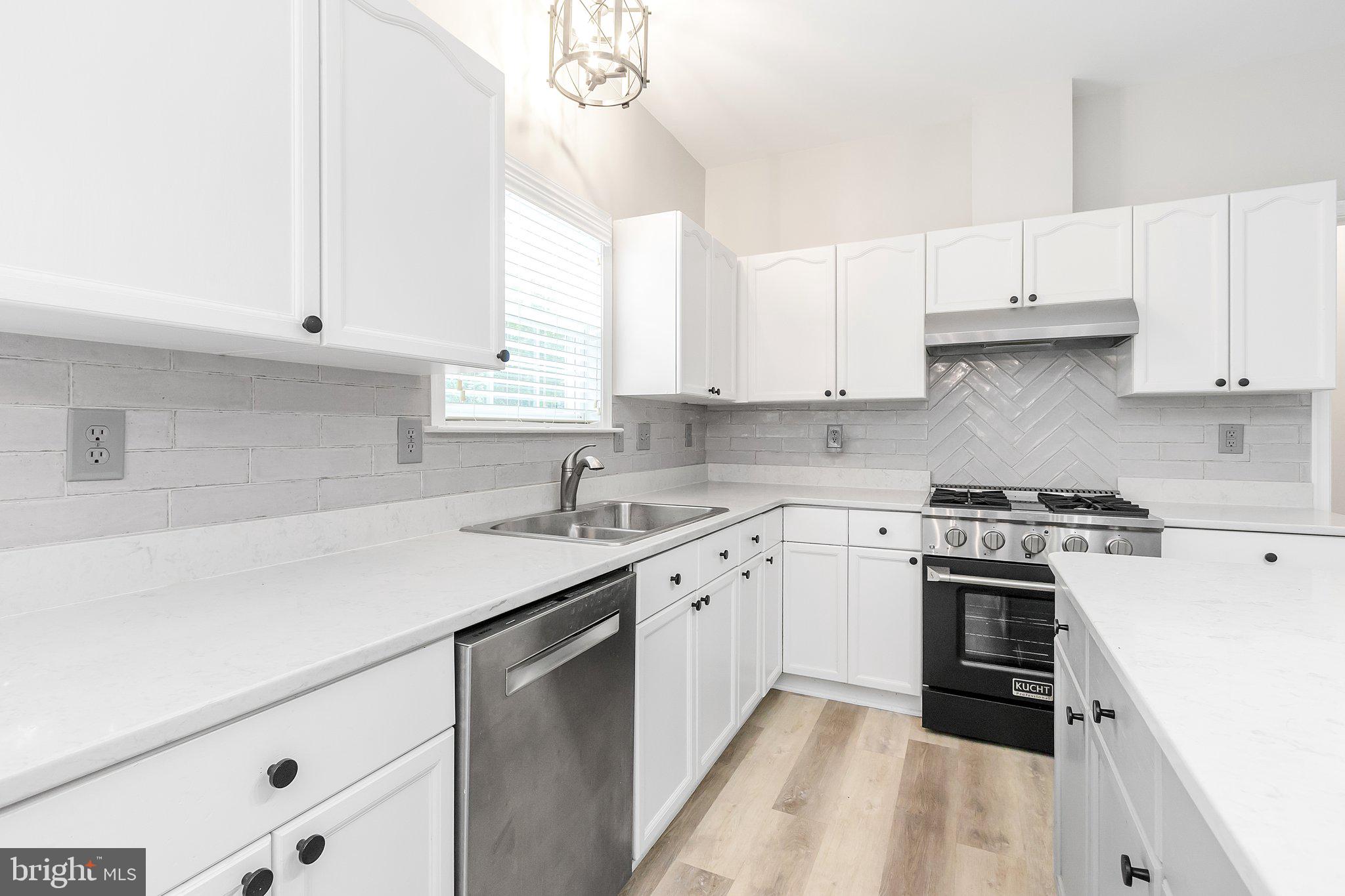 STONEBRIDGE - Residential