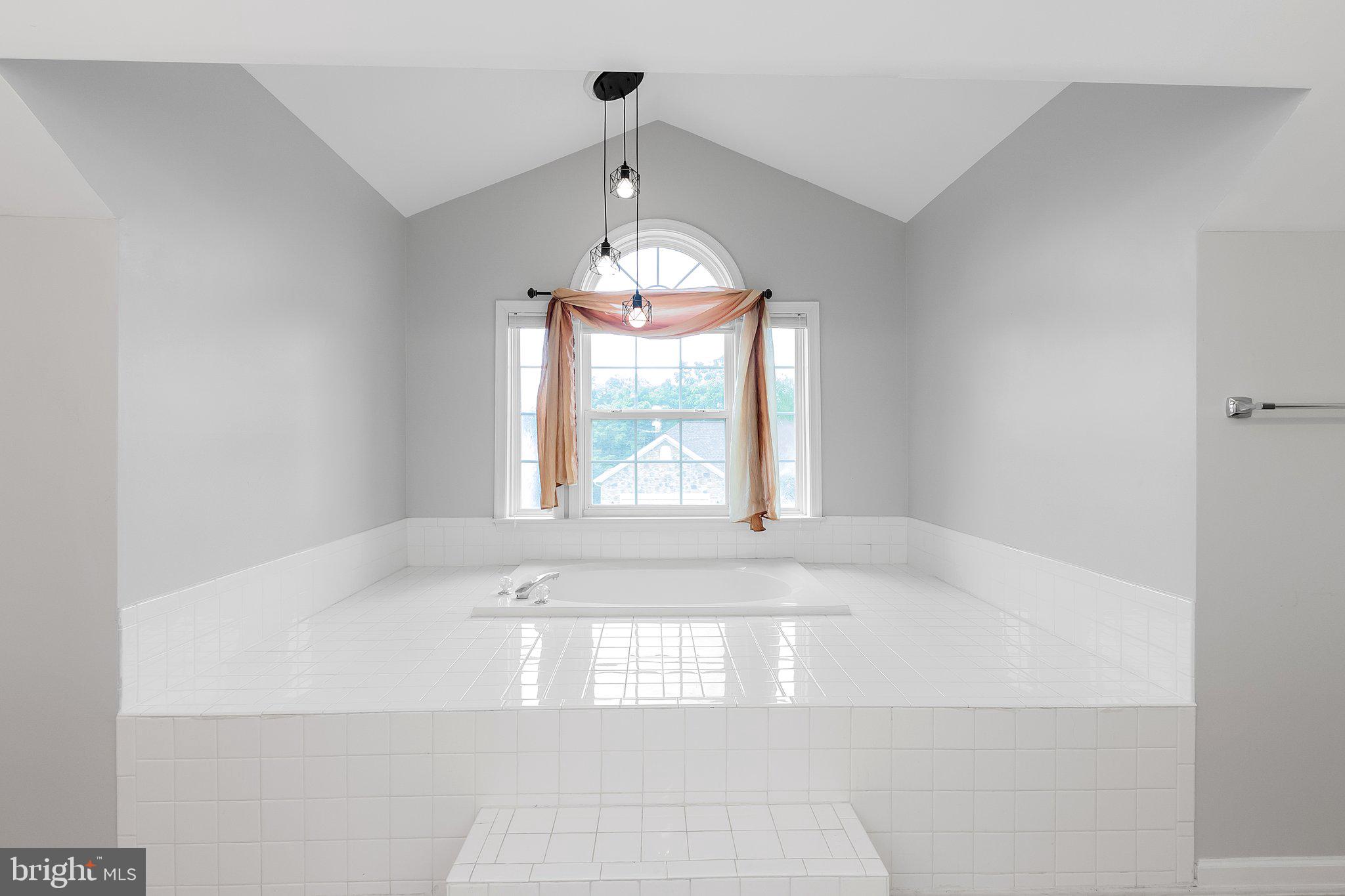 STONEBRIDGE - Residential