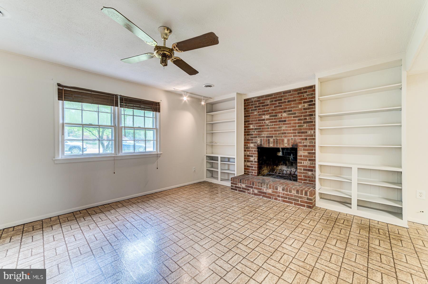 CONFEDERATE RIDGE - Residential