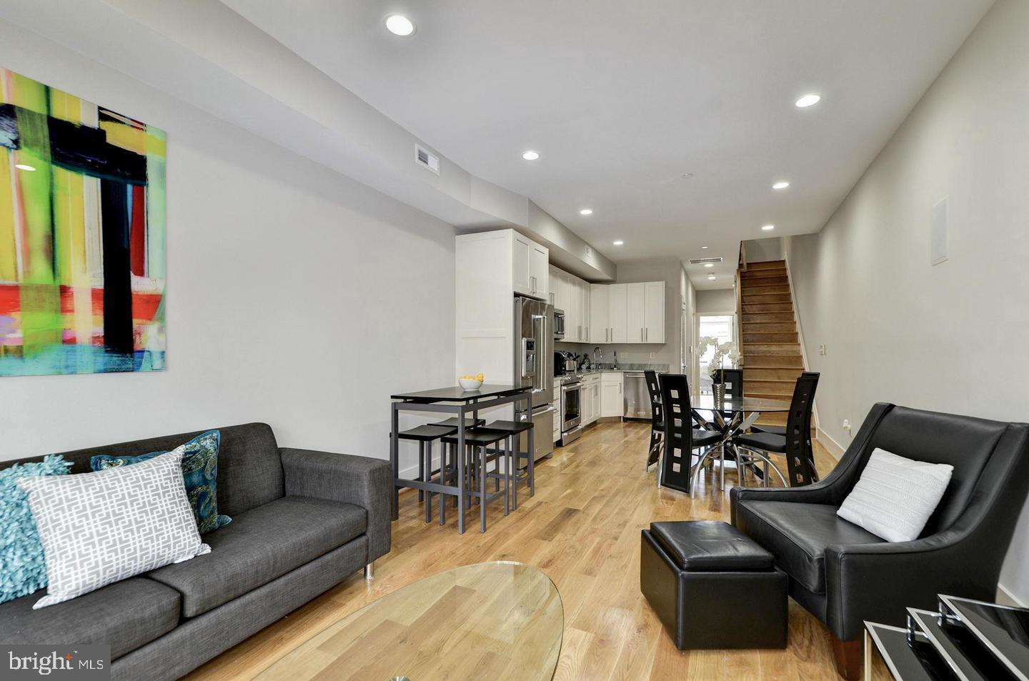 OLD CITY #1 - Residential Lease