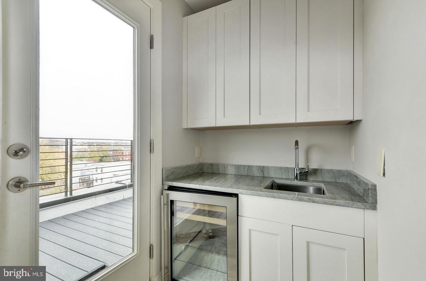OLD CITY #1 - Residential Lease